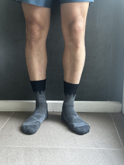 Style 200 Light Hiking Merino Wool Socks