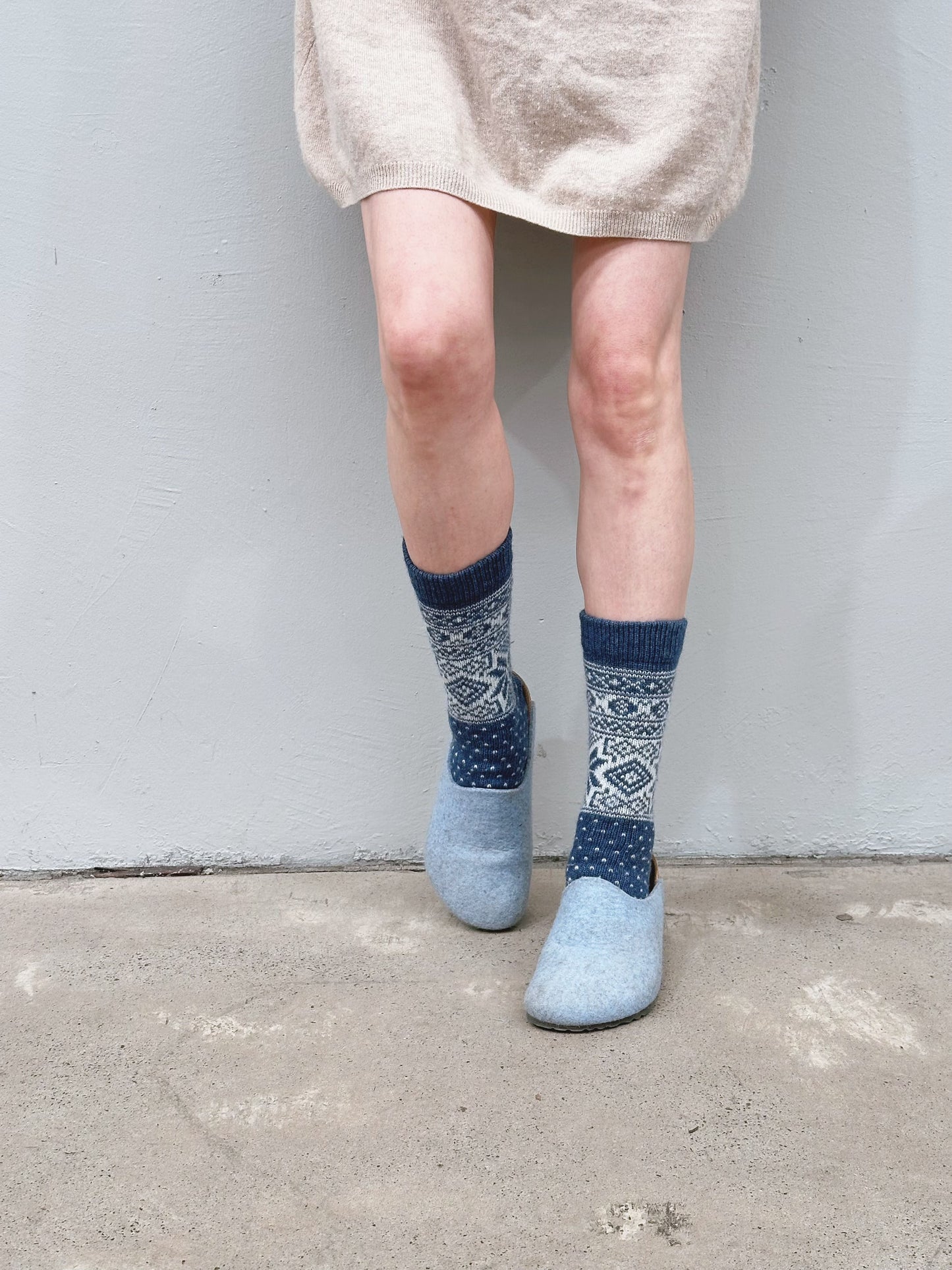 Snowflake Jeans:White Colour EU Wool Socks