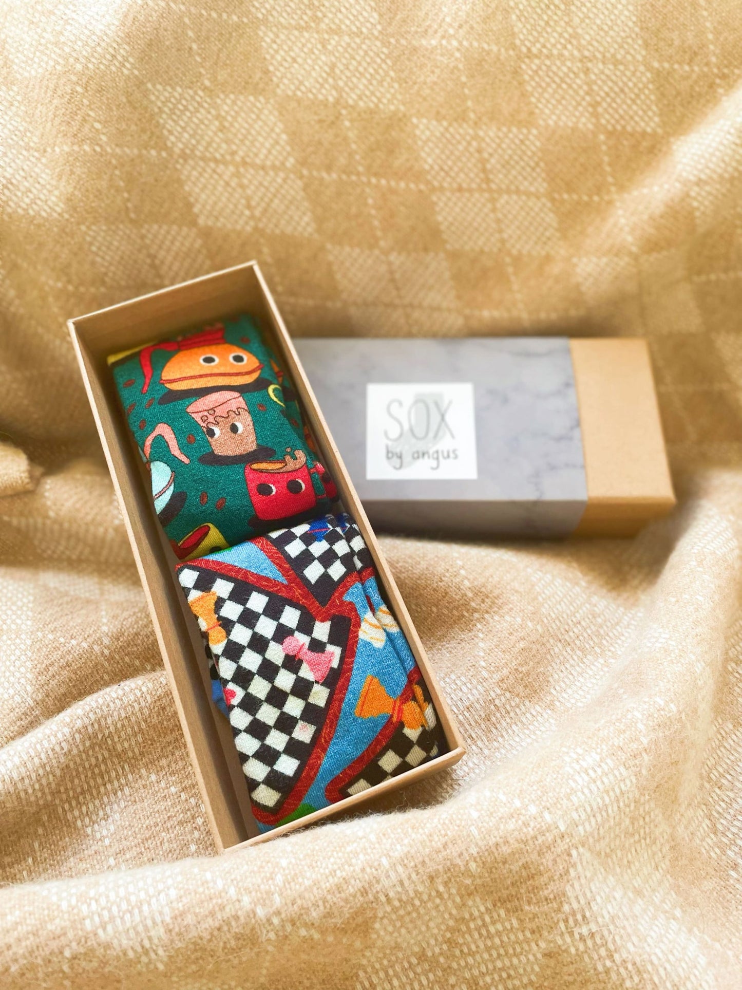 Gift Box-Coffee & Chess socks